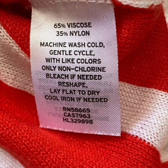 Trouve Red White Mix Stripe Jacquard Sweater Size XS Relaxed NWT Holiday. B5 - Picture 8 of 9